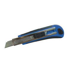 CUTER DE HOJA SEGMENTADA AUTORECARGABLE DE 18MM