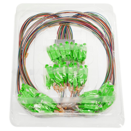 SPLITTER PLC 1X64 ENTRADA SC/APC 100CM Y SALIDA SC/APC 100CM FIBRA 900 MICRAS G657A1