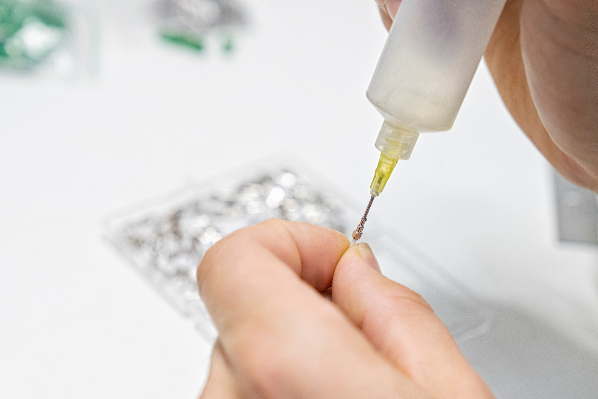 FABRICACION DE LATIGUILLOS , PIGTAILS Y ACOMETIDAS